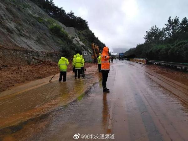 湖北黄梅防汛最新消息，防汛进展与夏日温馨故事同步更新
